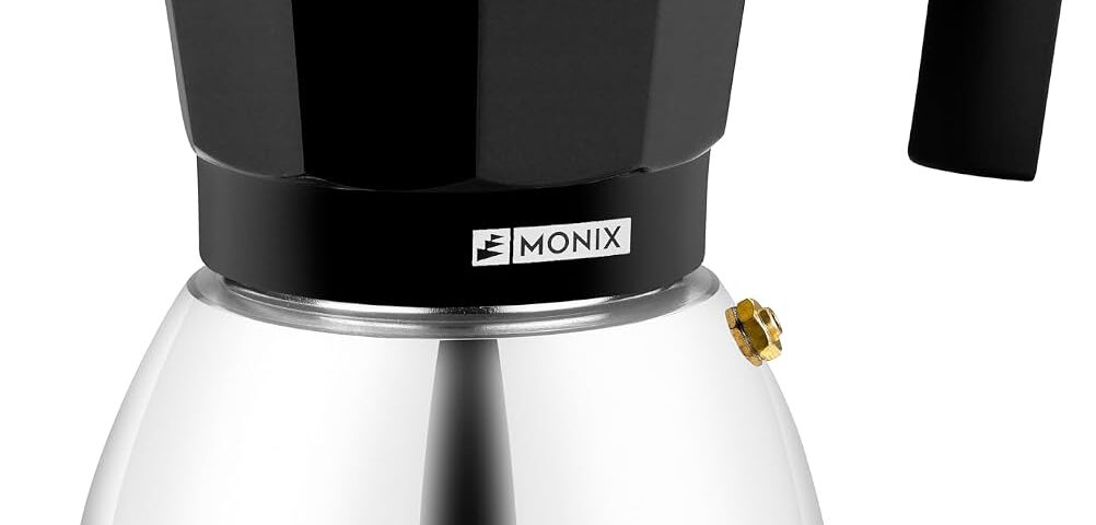 Cafetera italiana Monix Induction Inox de 6 tazas en color negro con base de acero inoxidable